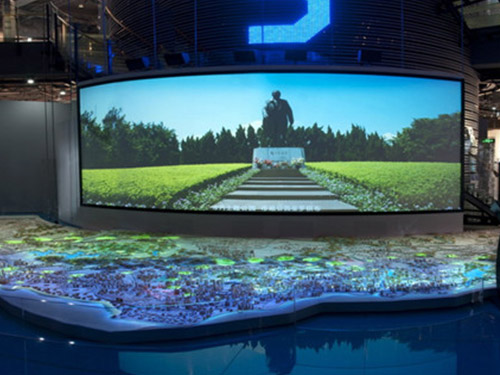 ��(sh��)�ֻ��๦��չ�d